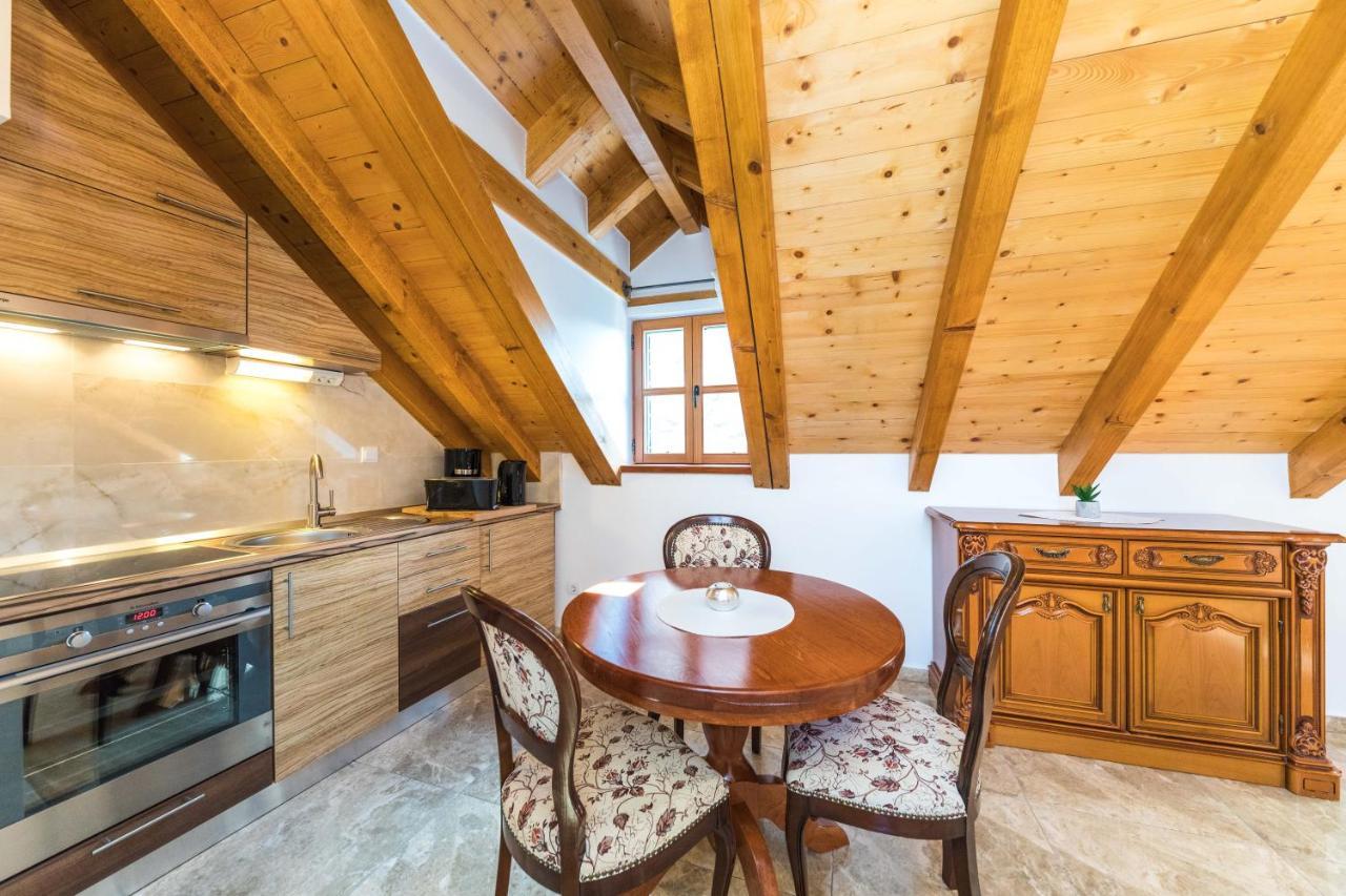 Guesthouse Perla Varoš II Split Extérieur photo