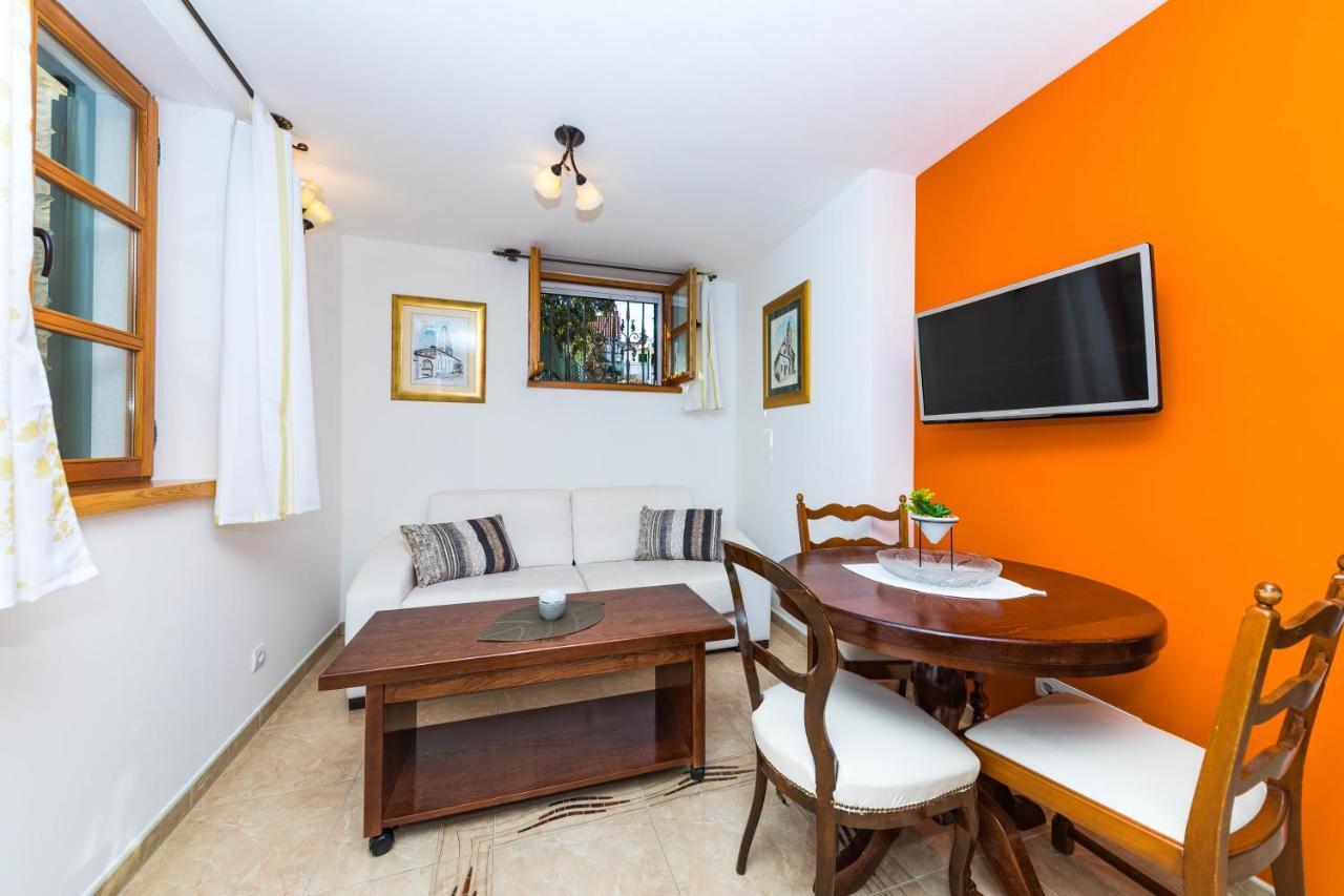 Guesthouse Perla Varoš II Split Extérieur photo