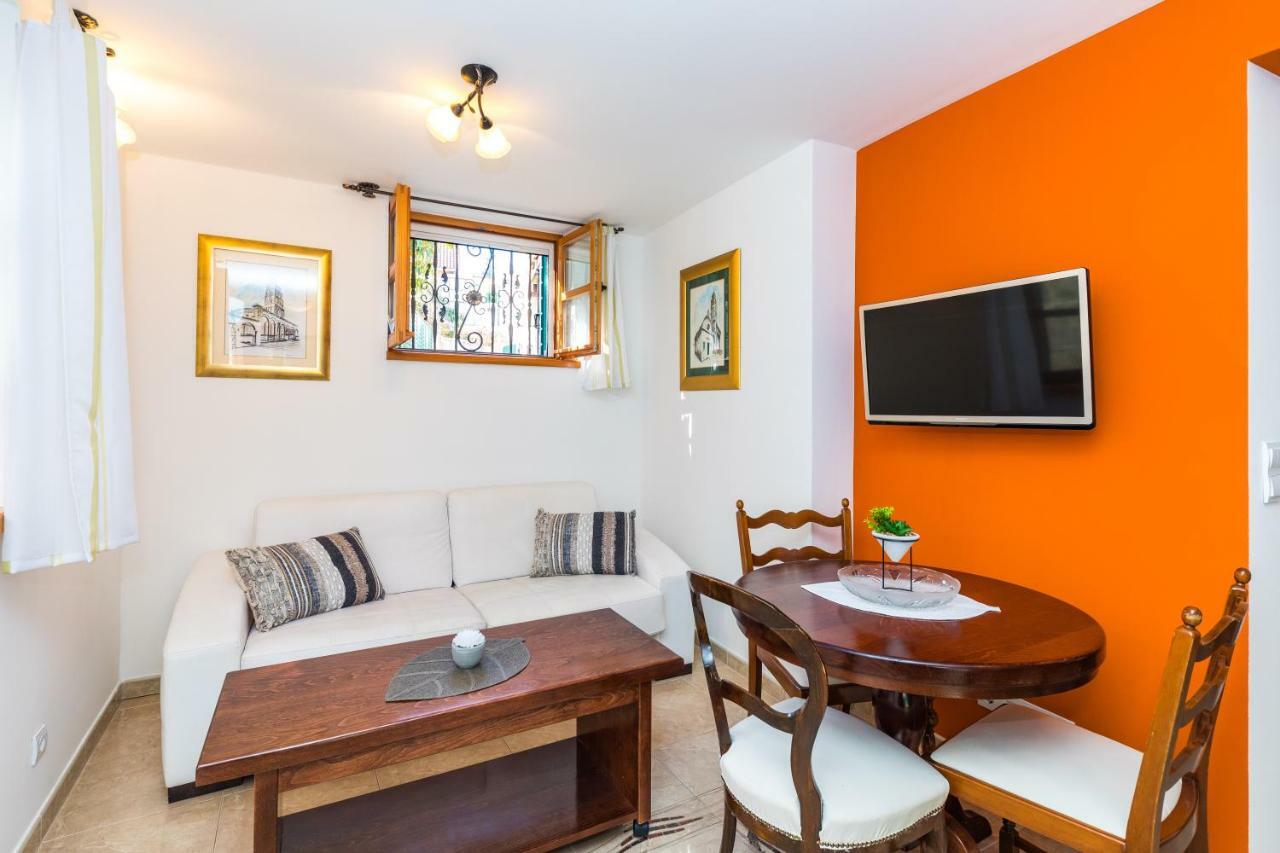 Guesthouse Perla Varoš II Split Extérieur photo